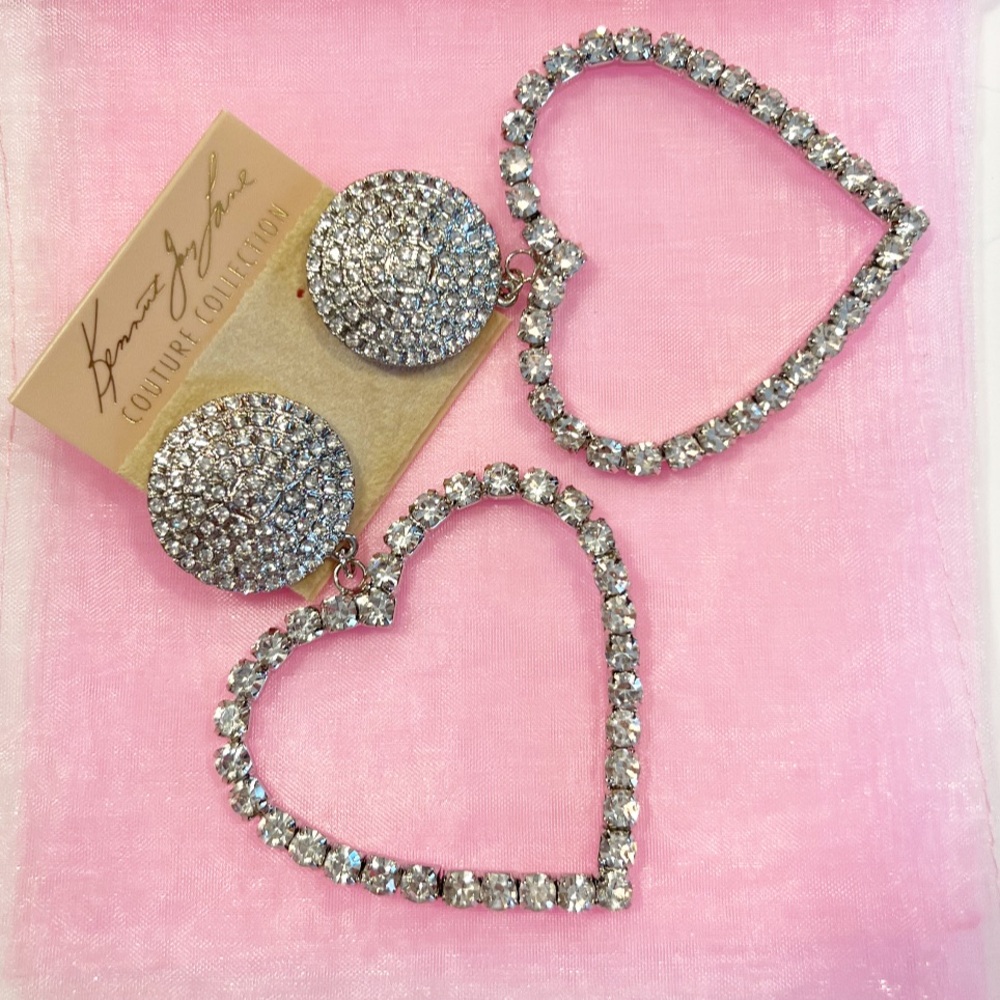 KENNETH JAY LANE Crystal Studded Heart Dangle Earrings / Silver Tone & Crystals - Picture 3 of 12